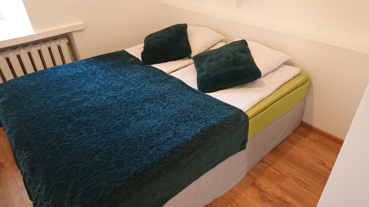 City Centre Kreutzwaldi Apartment, Free Parking Tallinn Ngoại thất bức ảnh